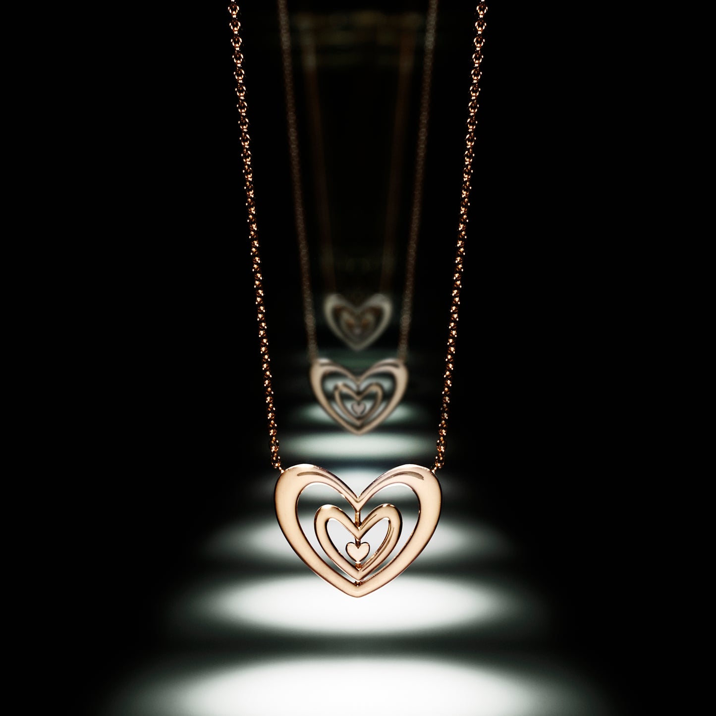 Classic Glow Gold Heart